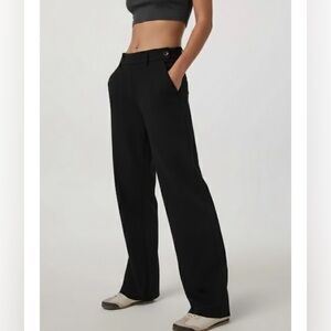 New Vuori Women’s Maven Wideleg Pant Black XSmall VW4330